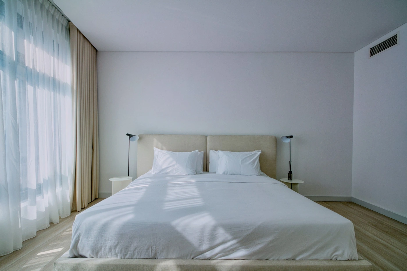 Bright guest-ready bedroom after an Airbnb turnover cleaning