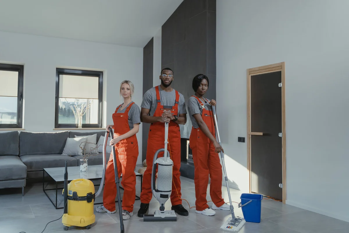 Professional cleaning team ready for recurring home service